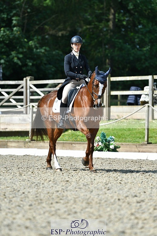 230525-102045-03869 - 410-CHILLIS_GEM-Sarah_Gairdner-DR