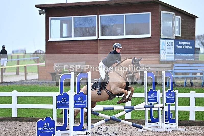 241127-100335-00123 - Cls 01A&B Brit Nov & 90cm Open