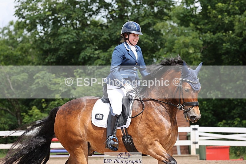 240621A-115500-00559 - Cls 12 BD Music Medium