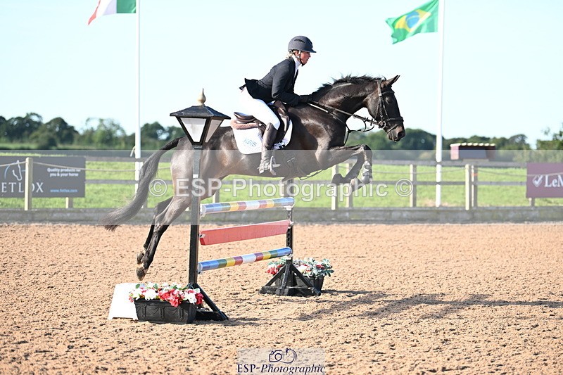 240913A-092911-03258 - Cls 13 Snr 1.05m & 1.10m Open