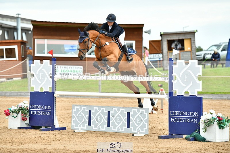 230720A-152438-03851 - Cls 9, 2 Star Big 1.40m Start to break