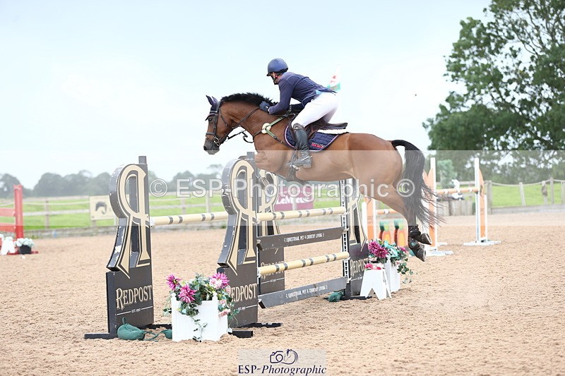 230812A-121157-08741 - Cls 32 Foxhunter