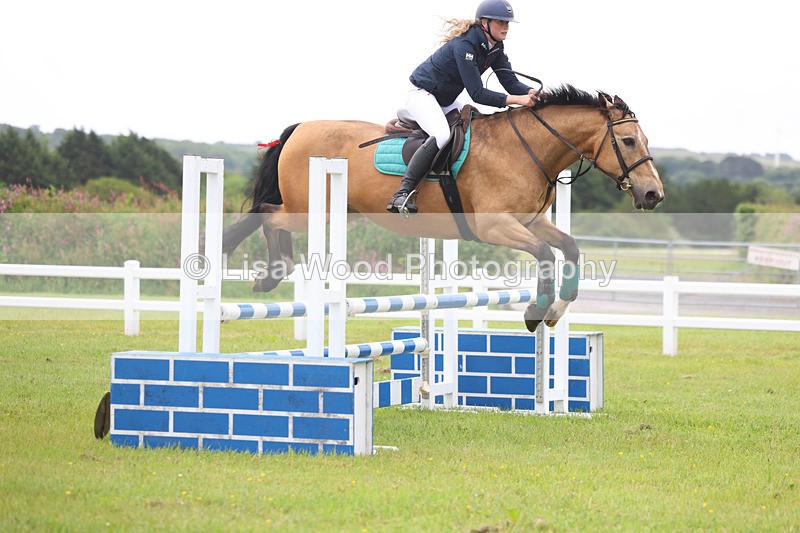 3E7A6405 - Class 7: Senior 90cm