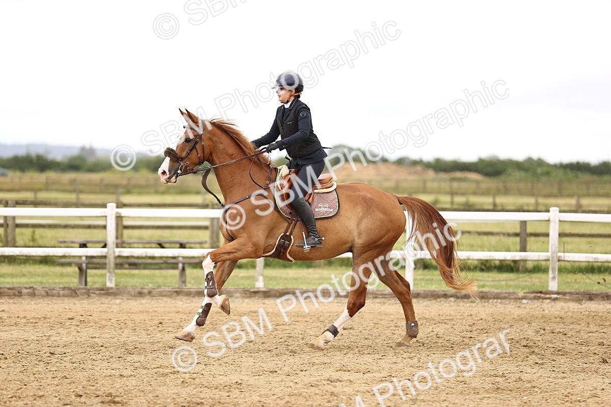 SBM_003300 - Class 21 - Senior Newcomers - 1.10m