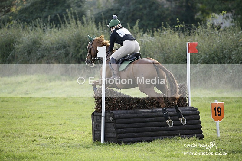  WWHT 171021 3172 - Intermediate (0.90m)  17/10/21