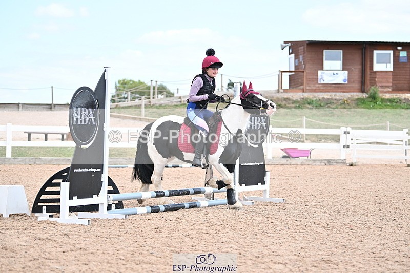 250821B-143607-00827 - Group D - Thomasina