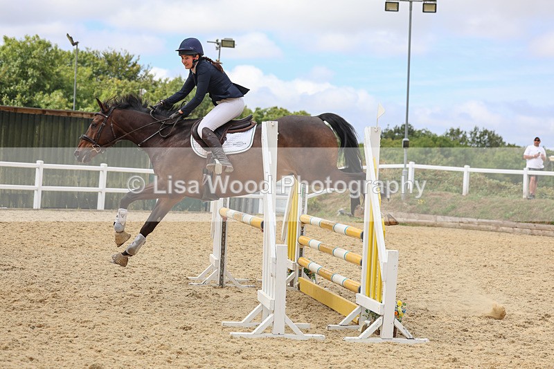 3E7A5138 - Class 4: Senior British Novice/90cm open