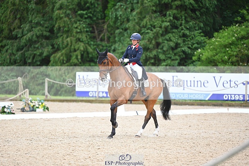 240524-114228-08995 - 520-LONDON_52-Laura_Collett