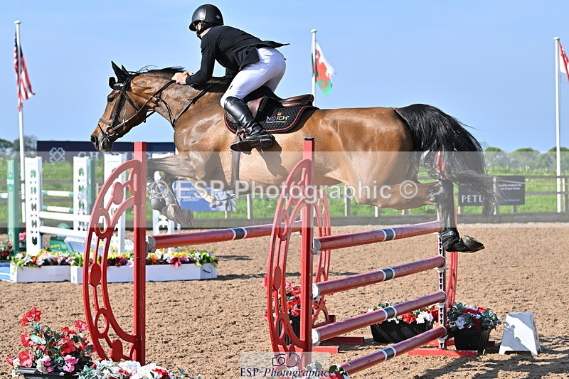 240509A-090015-00398 - Cls 8 Foxhunter