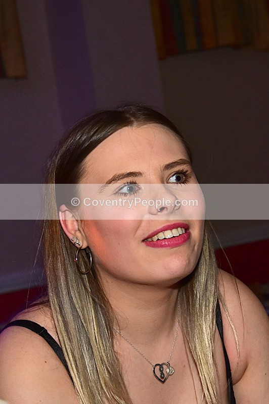 Kirs-794 - Kirstie