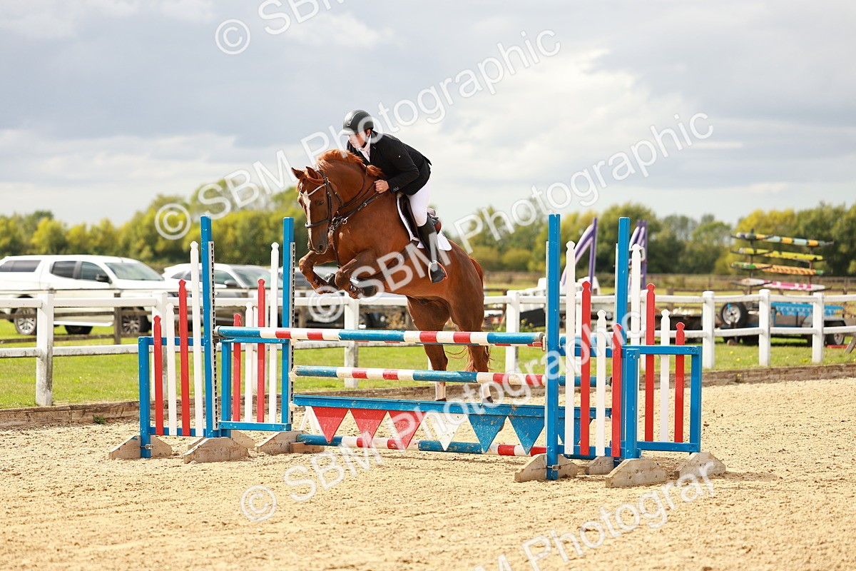 SBM_001378 - Class 4 - Senior Newcomers - 1.10m