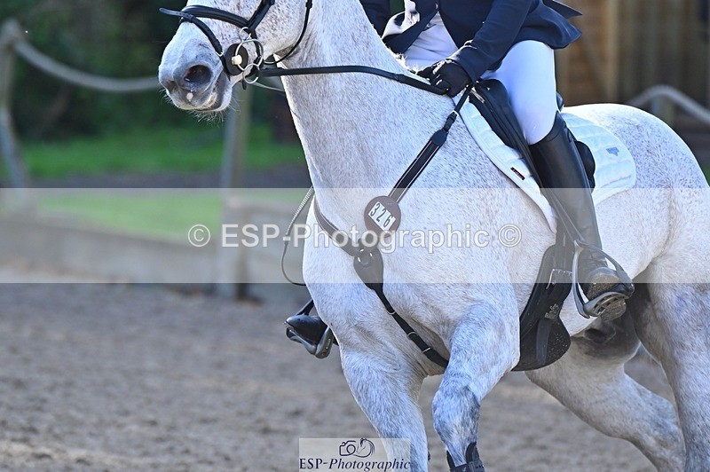 241027-111324-16651 - 326-Eloise.Hawtin-TULLIBARDS.CLONEENAGH.TED