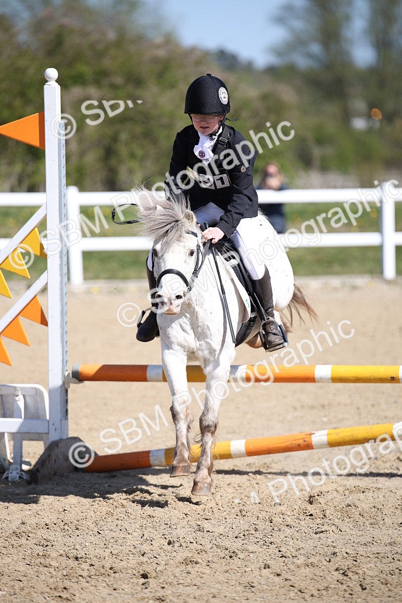 SBM_001024 - Prelim 2 - 13.40-15.04