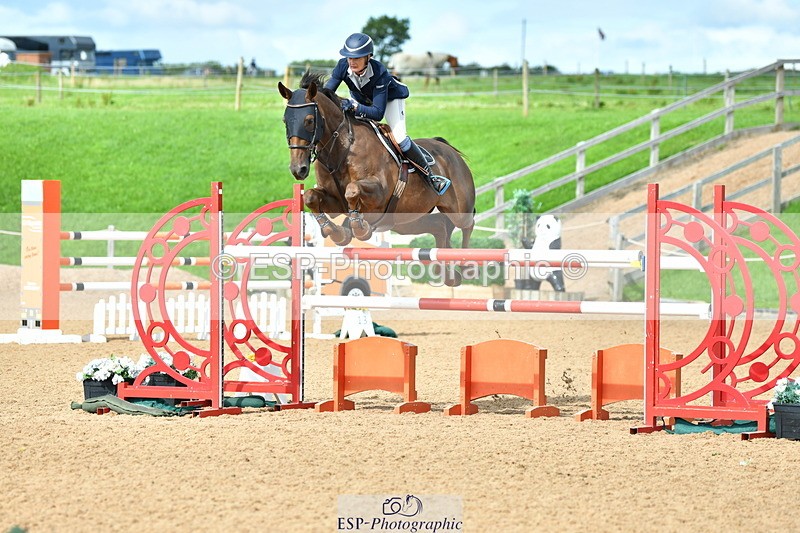 230729A-163201-07506 - Cls 18 National 1.30m