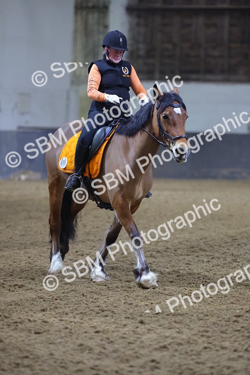 SBM_000564 - Class 13-14 - TQ U21 Open Intro 3