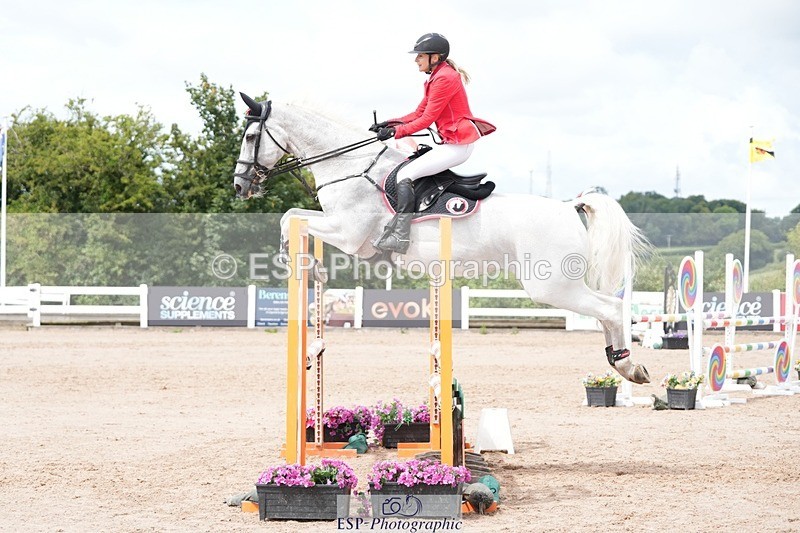 250731-121001-01606 - Cls 09  95cm Nat Am Qual