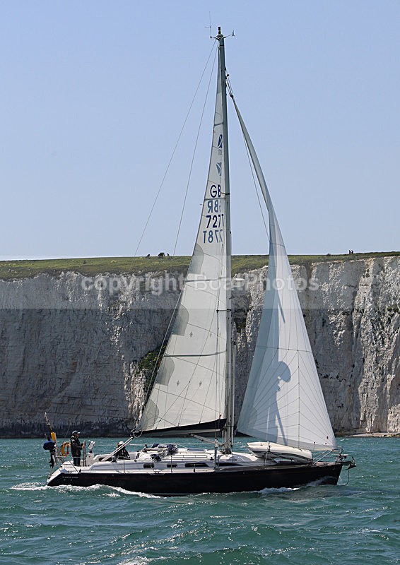 130526 IONA GBR727T WT7A5285 - Sailboats - monohull