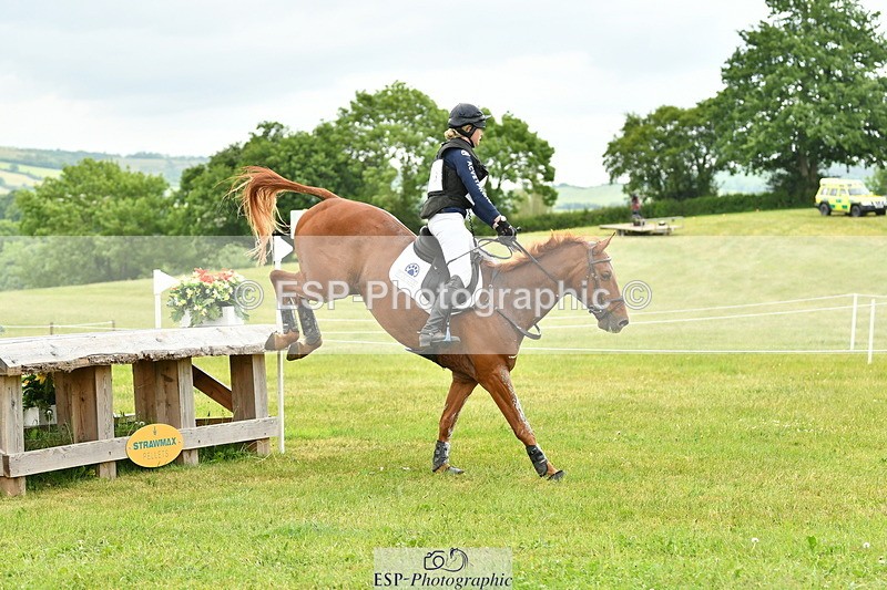 250524A-161337-14759 - C-260-Georgie.Frow-RIVERSTOWN.ROYAL