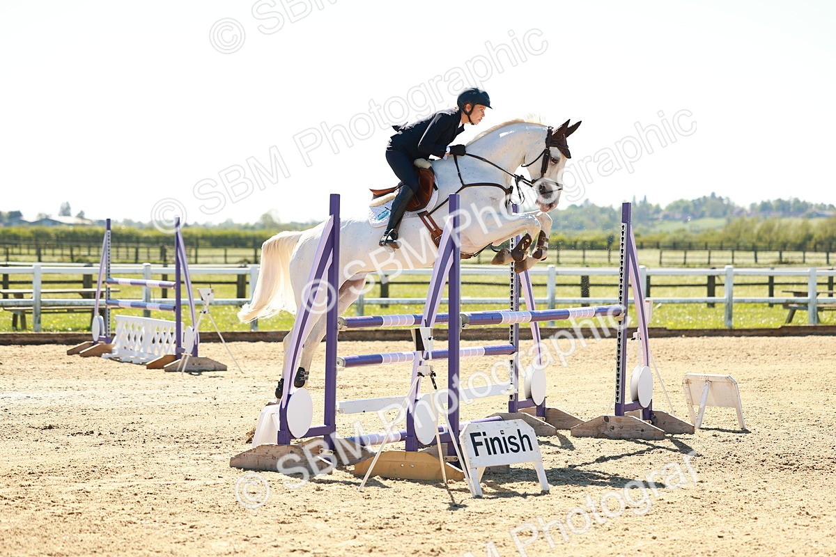SBM_001617 - Class 5 - Senior Foxhunter - 1.20m