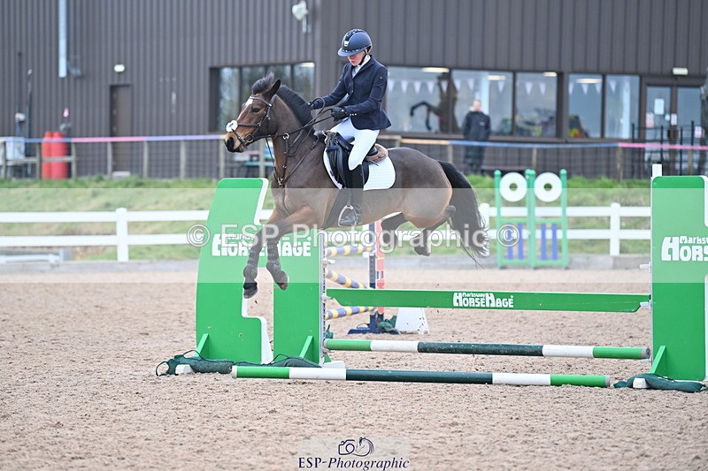 240128A-130459-01190 - Cls 5 Pony Foxhunter