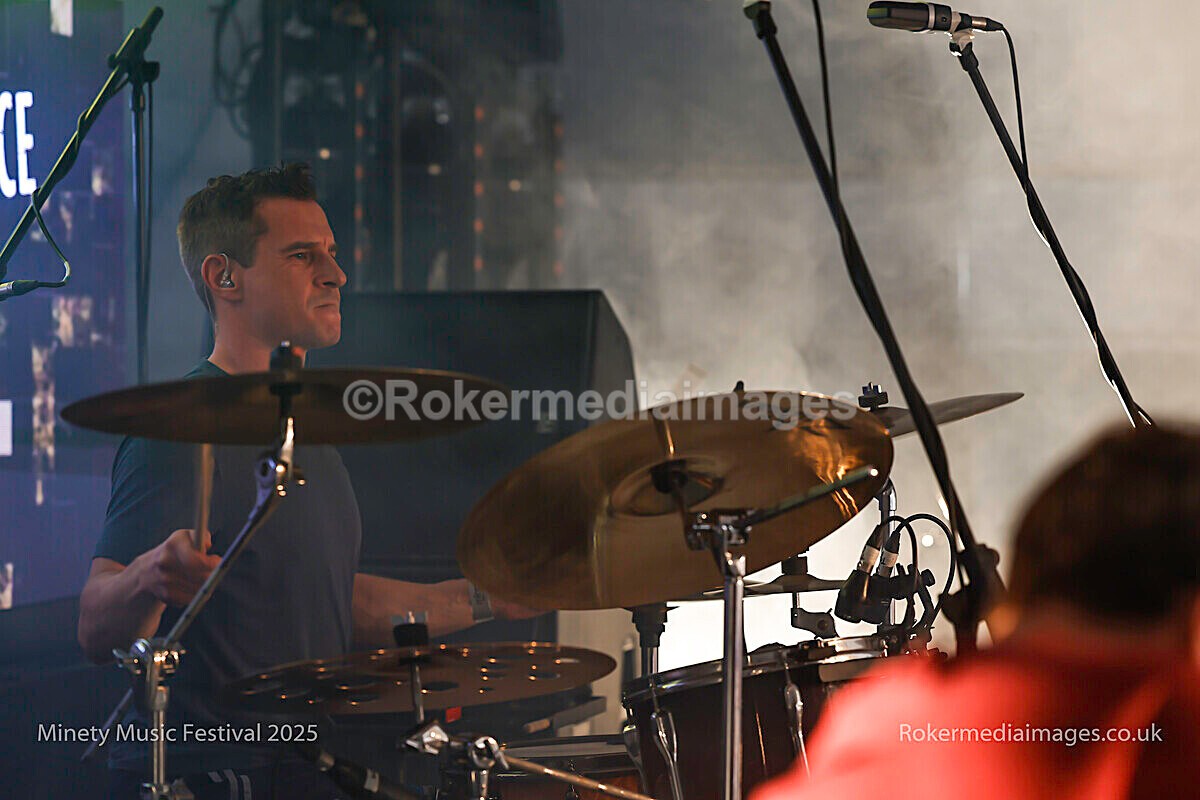 _MGL7515 - MINETY 2025