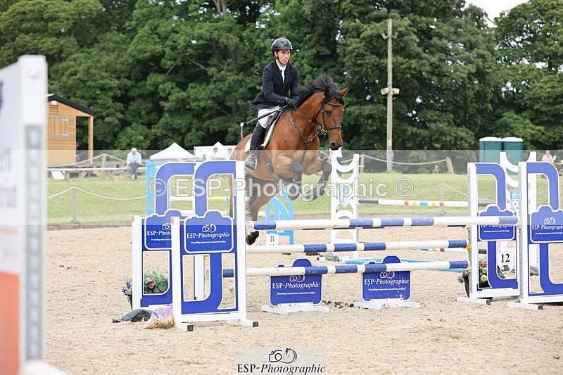 240711-124655-27292 - Cls 122 1.10m Amateur Quali