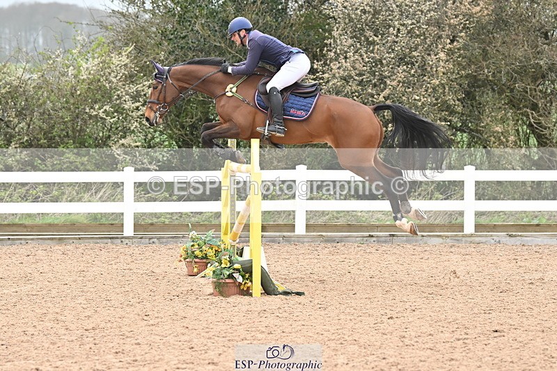 240406A-160529-04330 - Cls 17 National 1.30m Open