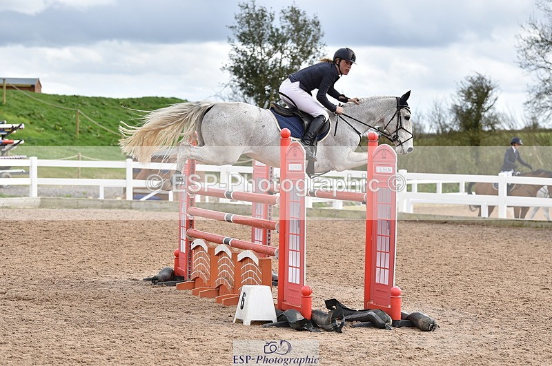 240403A-152712-00976 - Cls 5 Foxhunter and 1.20m Open