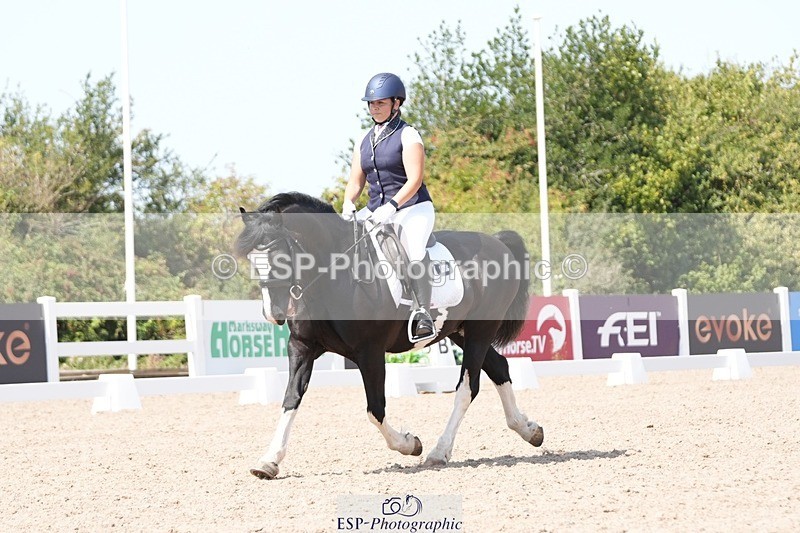 250817-135451-10529 - 169-Amber.HeywoodWalena.Rockocoko