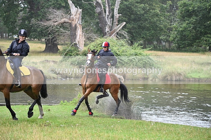 WJ7_8078 - Time at Water 11:06 to 11:21