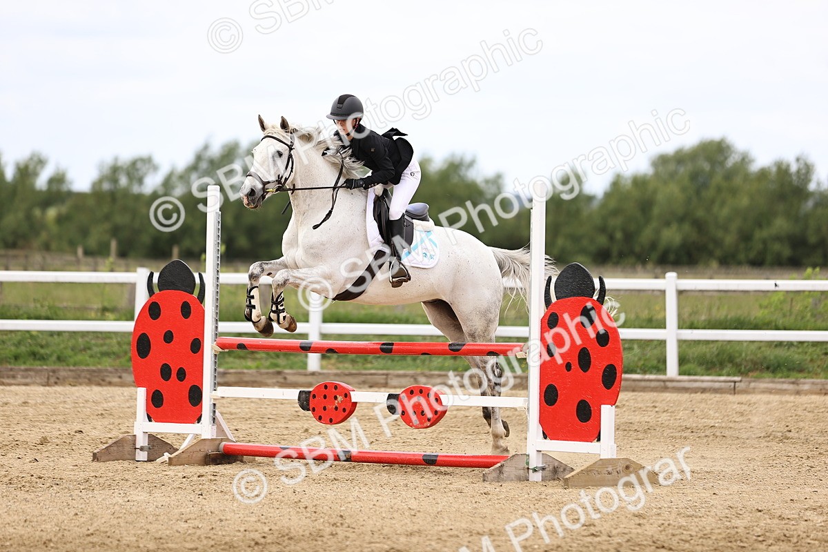 SBM_000025 - Class 3 - 90cm showjumping