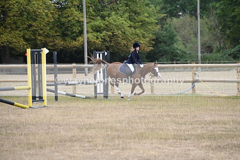 WJ6_0829 - Class 14 Intermediate Jumping 75cm