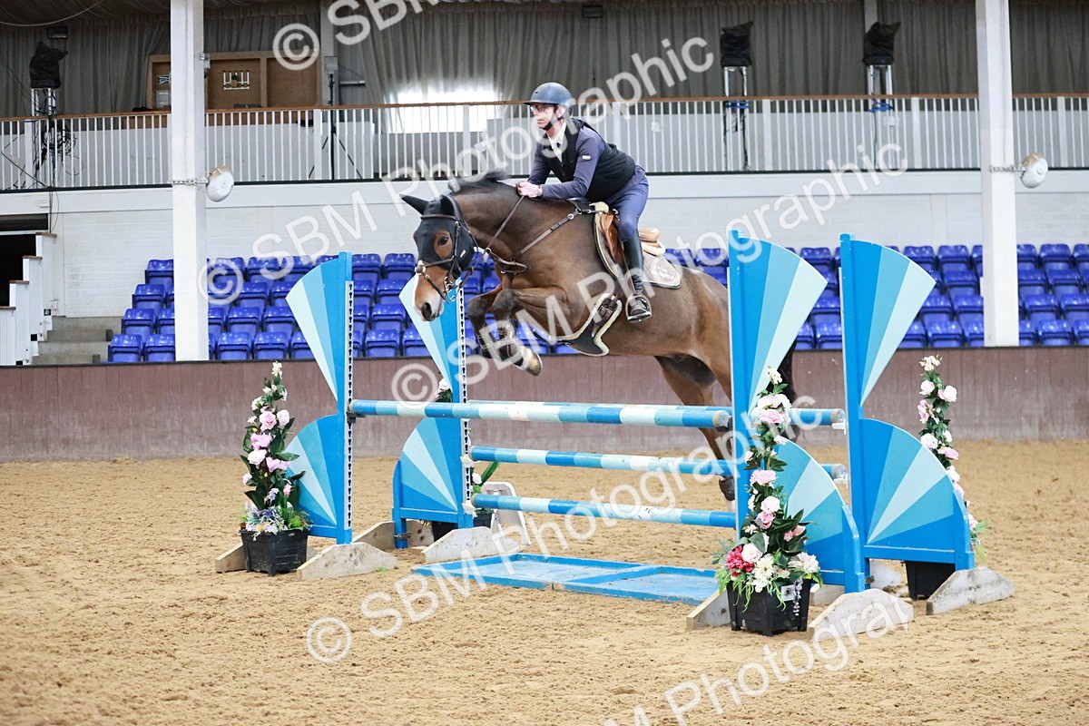 SBM_004039 - Class 11 - Senior Newcomers - 1.10m