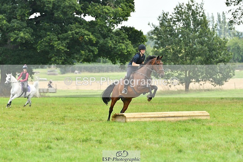 230817-131239-00841 - Theo's 1st Group - XC