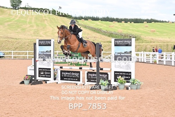 BPP_7853 - CLASS 16 FRI GFS Saddles Senior Newcomers/1.10m Open