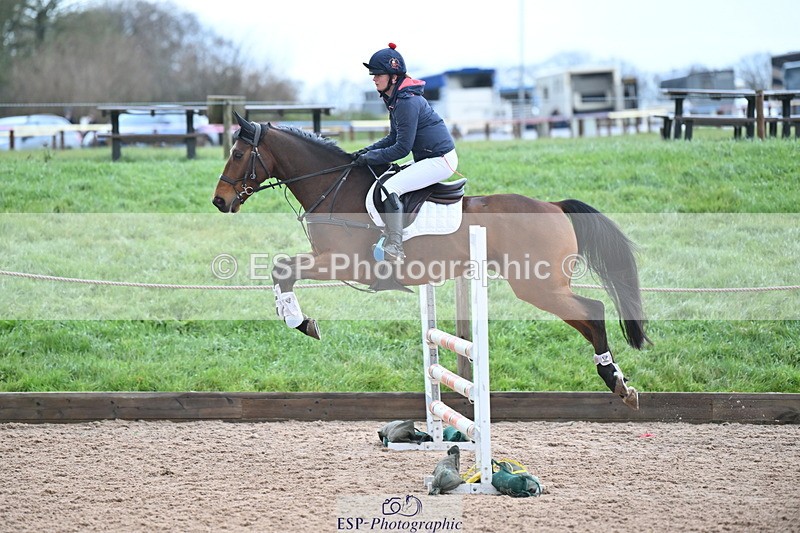 231203A-120234-01040 - Cls 18+19 Club and Schools 90cm