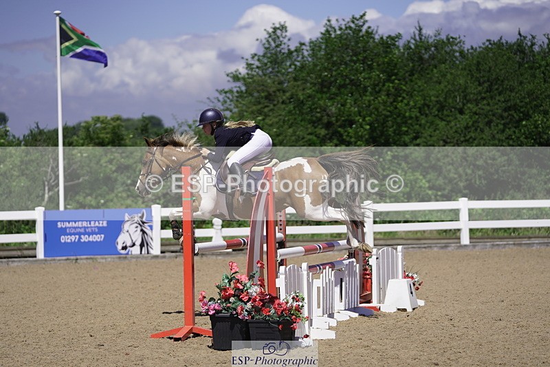 230624A-113310-01105 - Cls 22 British Novice 2nd Rs Jump Off and Pre