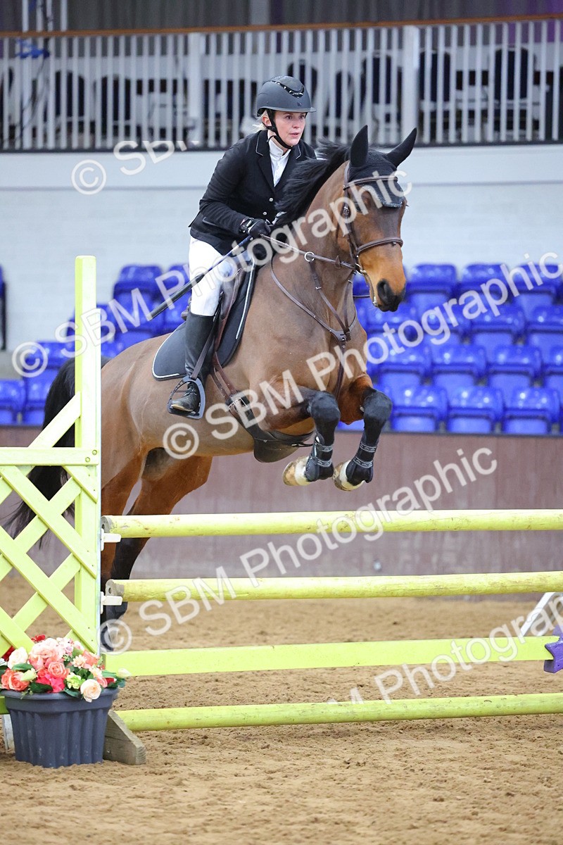 SBM_009648 - Class 20 - Senior British Novice/ 90cm Open - First Round (0.90m)