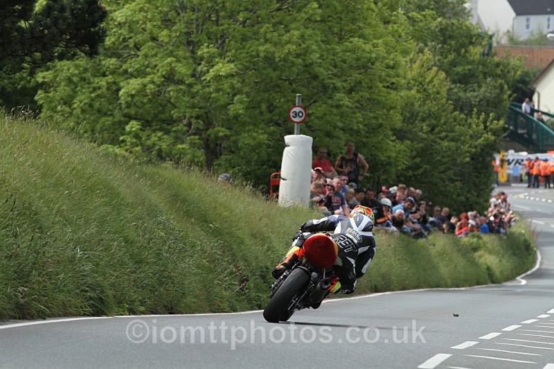 Daniel Cooper - Bennetts.co.uk Lightweight TT