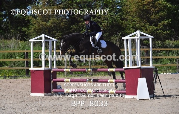BPP_8033 - CLASS 3 Senior BritiNovice/ 90cm Open