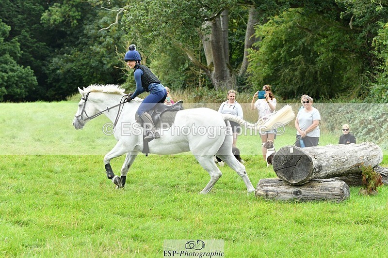 230817-144649-01384 - Theo's 2nd Group - XC