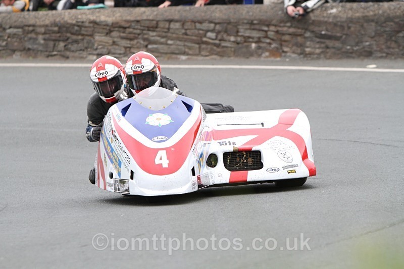  - Sidecar Race 1
