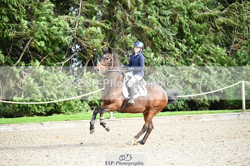 251004A-151249-01730 - Classes 8 & 9 70cm