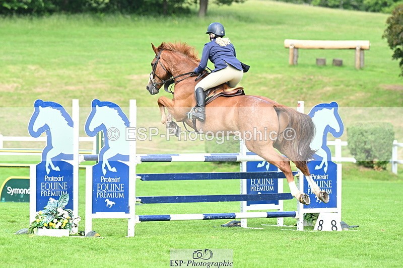 250614A-103243-05218 - Cls 18 Newcomers and 1.10m Open