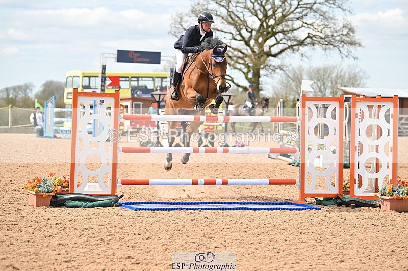 240418A-143013-04396 - Cls 9, 2 Star Big Tour 1.40m