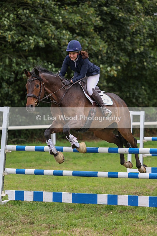 3E7A8094 - Class 7: Senior Newcomers/1.10m open