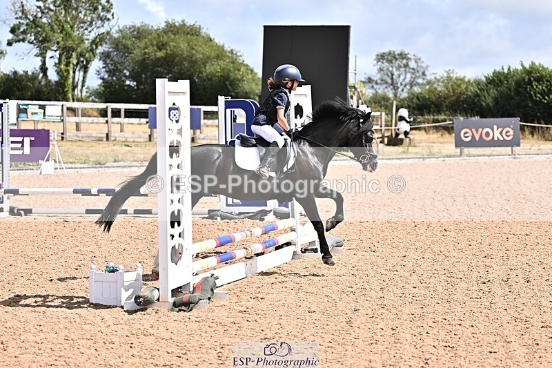 260804-150423-00011 - Clear Round