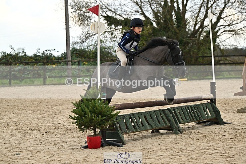 241110-134448-00928 - 60-65cm Arena Eventing