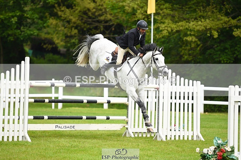 230514-120550-10767 - Cls 29 Snr 1.40m GP