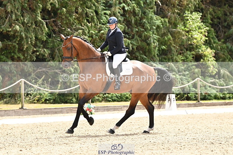 250808A-154541-01399 - 006-Katherine.CarneCalcourt.Romancier